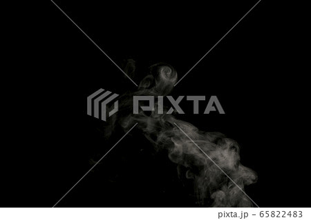 湯気　水蒸気　煙 65822483
