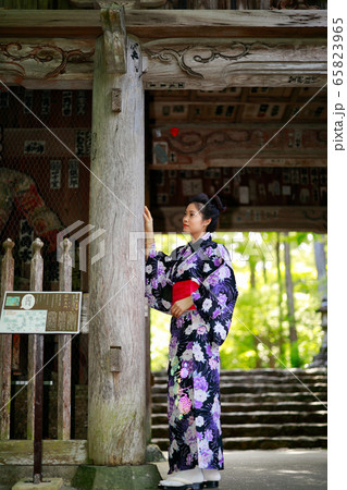 《高知県》五台山・竹林寺・着物体験・仁王門 65823965