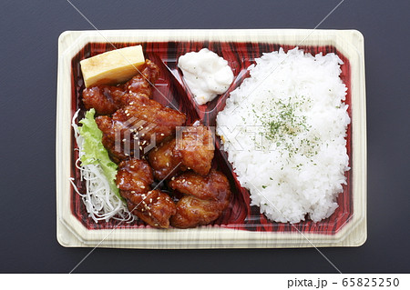 唐揚げ弁当 唐揚げ弁当 65825250