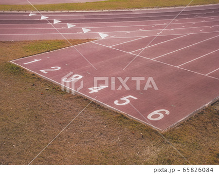 陸上競技場　無人　 65826084