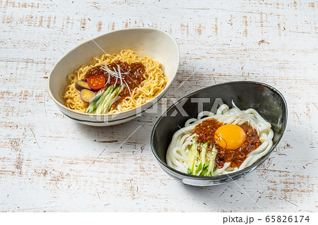 たんたん麺 Dandan Noodles Szechuan Sesame Noodle 65826174