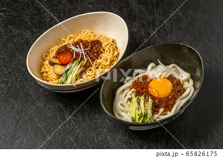 たんたん麺 Dandan Noodles Szechuan Sesame Noodle たんたん麺 Dandan Noodles Szechuan Sesame Noodle 65826175