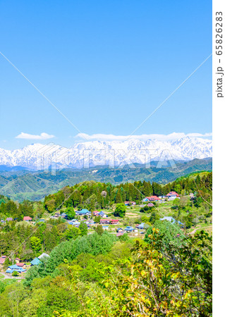 虫倉山登山道：薬師コースからの眺め（５月） 65826283