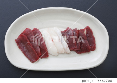 馬刺し 65827081