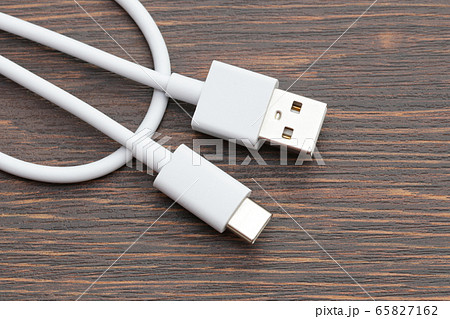 USB Type-C USB Type-C 65827162