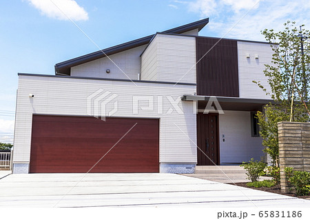 建物＿新築住宅、デザイン住宅、玄関、アプローチ 65831186