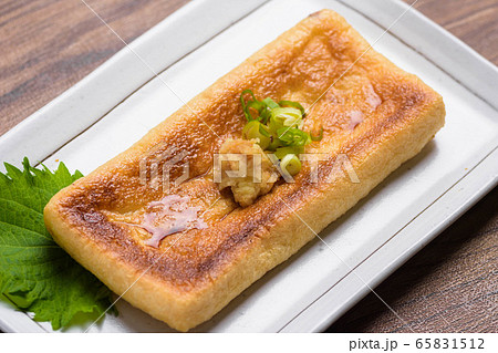 焼き油揚げ 焼き油揚げ 65831512