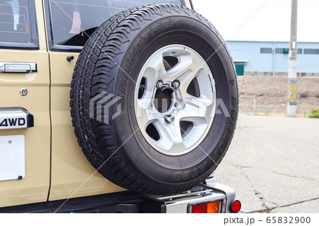 スペアタイヤ スペアタイヤ 65832900