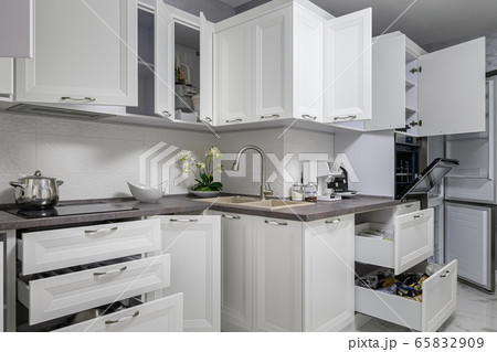 Simple and luxury modern white kitchen interior 65832909
