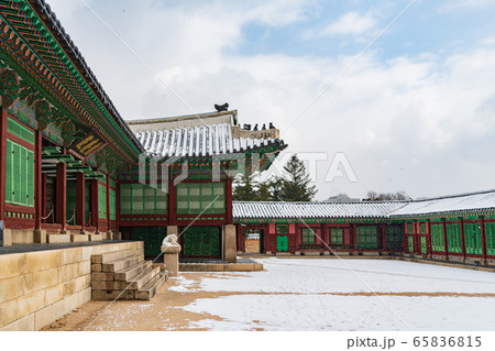 Korean traditional architecture, wintertime landscape of Korean palace 152 Korean traditional architecture, wintertime landscape of Korean palace 152 65836815