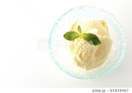 バニラアイス バニラアイス 65839467
