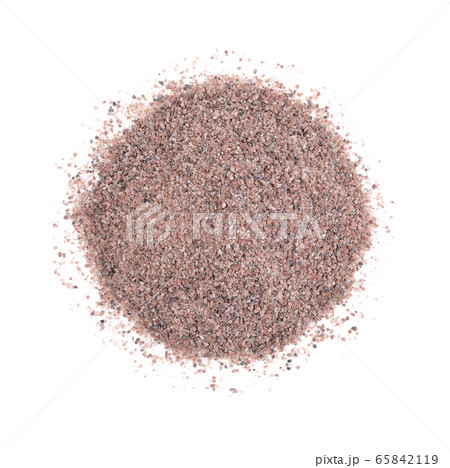 Black Himalayan salt (Namak shell salt) or Black salt of South Asia isolated on a white background Black Himalayan salt (Namak shell salt) or Black salt of South Asia isolated on a white background 65842119