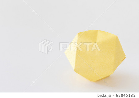 折り紙で作った玉 折り紙で作った玉 65845135