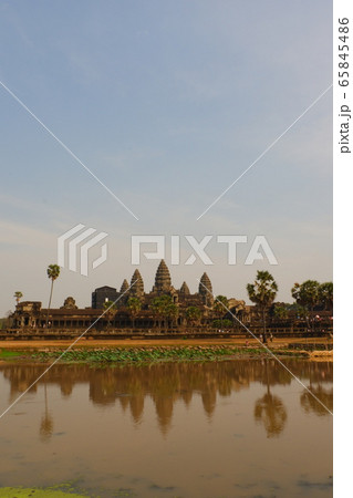 アンコールワット遺跡　世界遺産　カンボジア　シェムリアップ　海外旅行 65845486