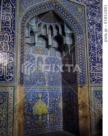 イラン・エスファハン 「シェイク・ロトフォッラー・モスク」ミフラーブ / Iran 65852891