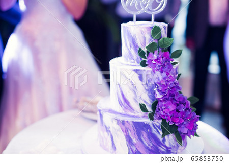 Luxury decorated wedding cake on the table Luxury decorated wedding cake on the table 65853750