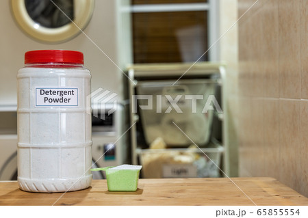 Fabric powder laundry detergent with scooper 65855554