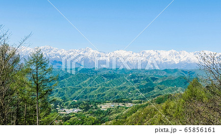春の虫倉山登山・登山道からの眺め（不動滝コース・柏鉢城コース） 65856161