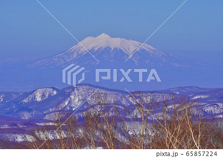 八甲田山からの岩木山 八甲田山からの岩木山 65857224