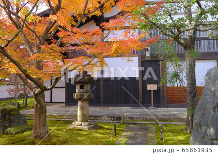 大徳寺塔頭 黄梅院の紅葉 大徳寺塔頭 黄梅院の紅葉 65861935