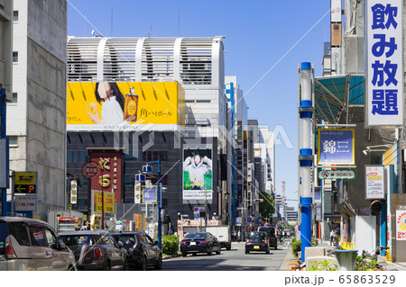 名古屋市中区錦・栄　錦通伊勢町　交差点　伊勢町通 錦3丁目の繁華街 65863529