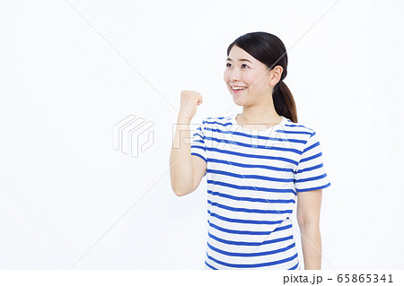 30代女性 30代女性 65865341