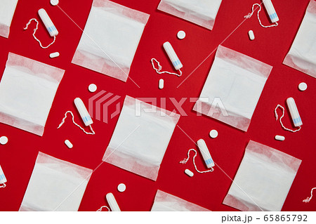 Pattern with white sanitary cotton pads 65865792