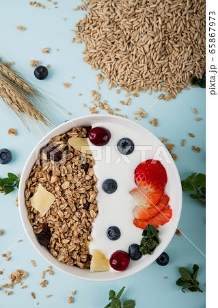 Delicious and healthy breakfast concept - cereal, Porridge and Energy bar 039 Delicious and healthy breakfast concept - cereal, Porridge and Energy bar 039 65867973