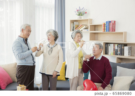 Happy senior life concept. Healthy activities in daily life of senior couple 032 65869080