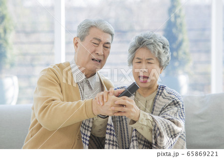 Happy senior life concept. Healthy activities in daily life of senior couple 143 65869221