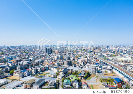 空撮 江戸川上空から都心方向を望む 松戸市 空撮 江戸川上空から都心方向を望む 松戸市 65870490