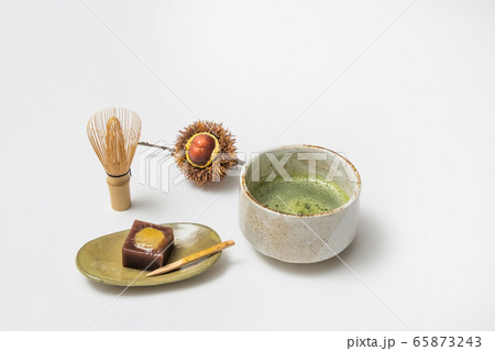 栗ようかん youkan is sweet jelly from japanese beans 栗ようかん youkan is sweet jelly from japanese beans 65873243
