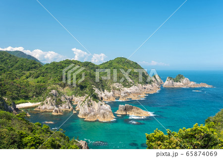 浦富海岸　初夏　青空 65874069