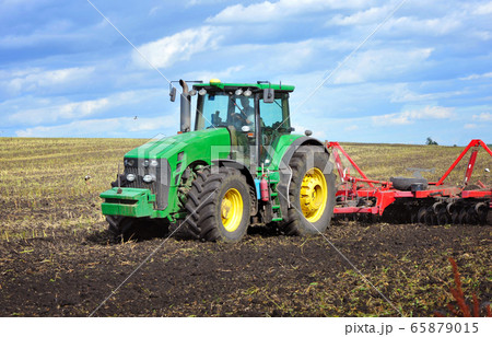 Agricultural work in processing, cultivation Agricultural work in processing, cultivation 65879015