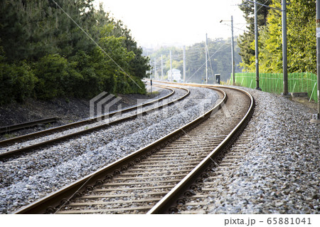 鉄道 曲線 レール 65881041