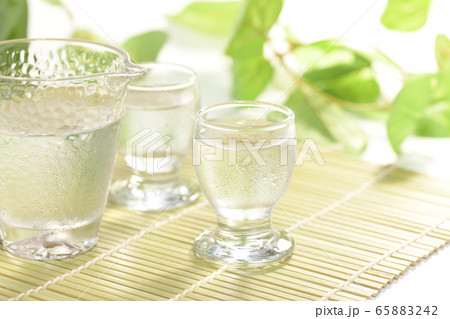 夏の冷酒 夏の冷酒 65883242