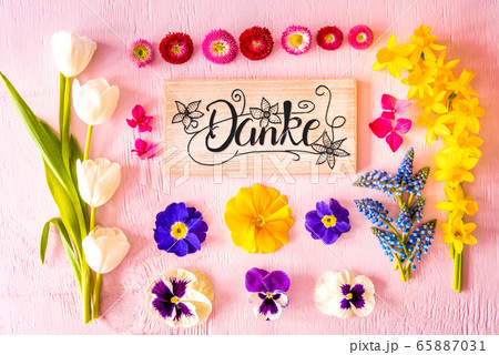 Spring Flat Lay, Flowers, Sign, Calligraphy Danke Spring Flat Lay, Flowers, Sign, Calligraphy Danke 65887031