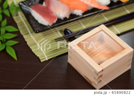 夏の冷酒　日本酒 65890822