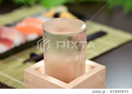 夏の冷酒 日本酒 夏の冷酒 日本酒 65890843