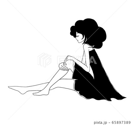 座っている女性のイラスト 座っている女性のイラスト 65897389
