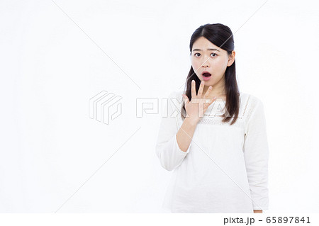 30代女性 30代女性 65897841