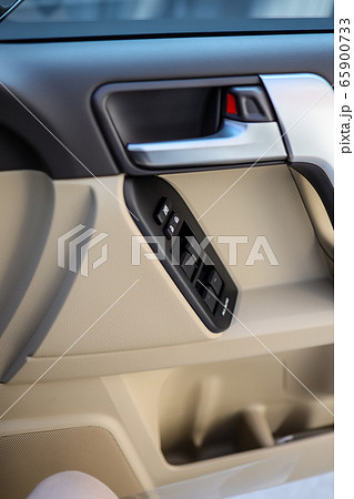 ドアスイッチ 65900733