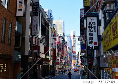 東京都新宿区の歌舞伎町一番街 東京都新宿区の歌舞伎町一番街 65917464