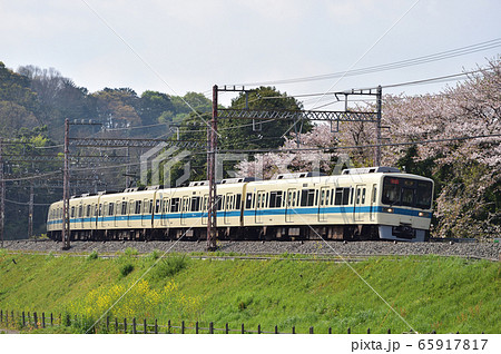 小田急電鉄 小田原線 秦野-東海大学前 8000形 8062編成 小田急電鉄 小田原線 秦野-東海大学前 8000形 8062編成 65917817