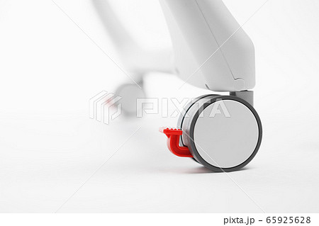 high chair plastic wheel with brake, close-up view 65925628