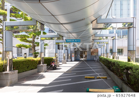岡山市保健福祉会館 -保健所など機関施設- 65927648