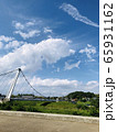 初夏の空の雲 65931162
