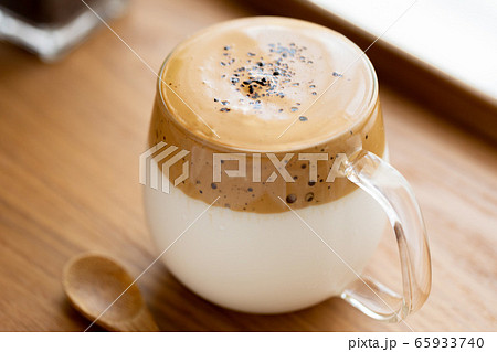 ダルゴナコーヒー 65933740