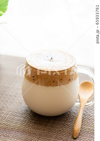 ダルゴナコーヒー ダルゴナコーヒー 65933761