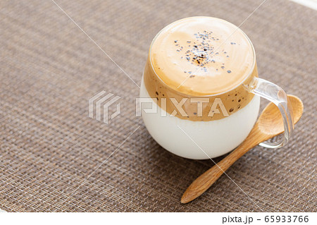 ダルゴナコーヒー 65933766